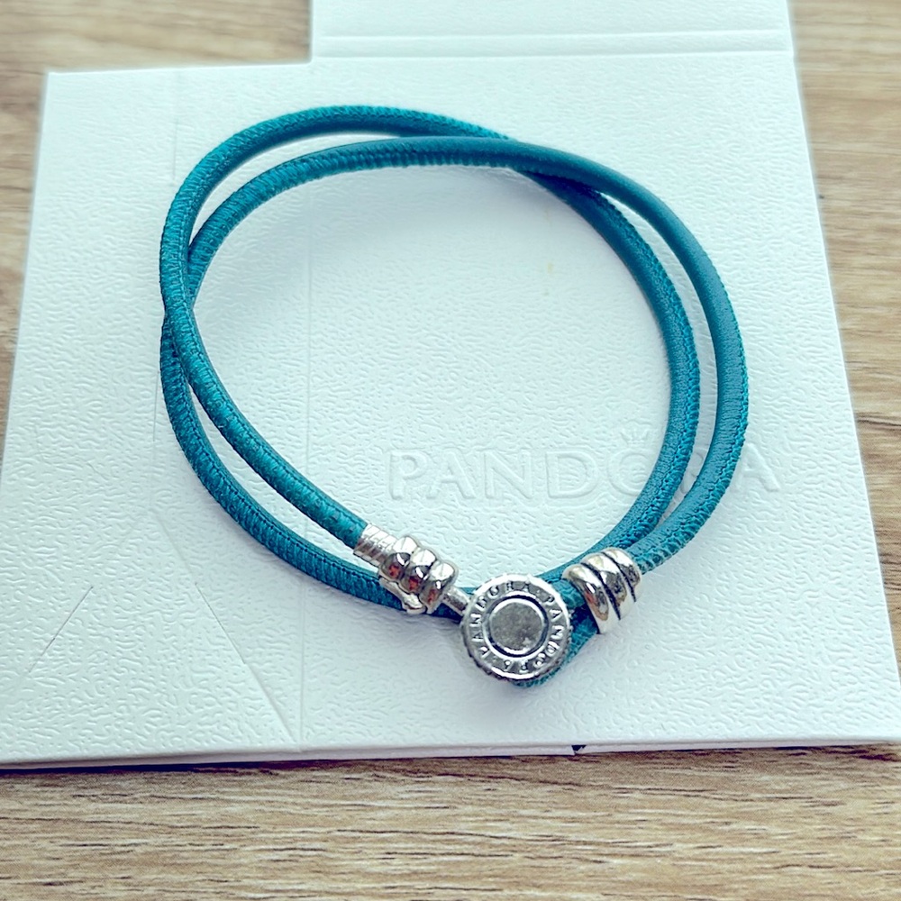 Pandora Blue Double Leather Bracelet Size - D2